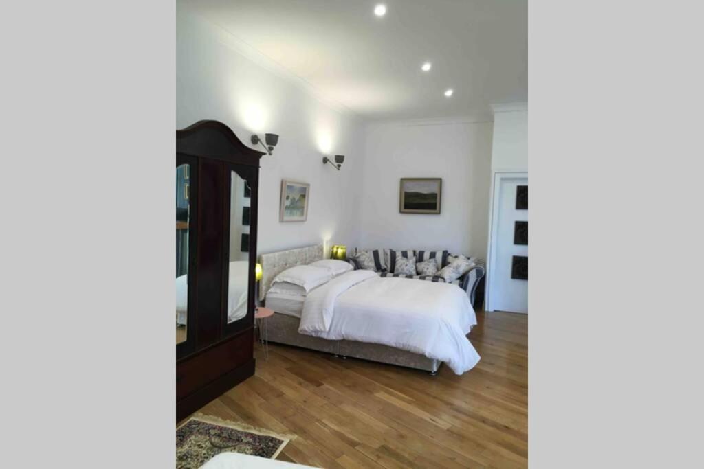 The Loft @ Clifden Bay Apartments Exteriér fotografie